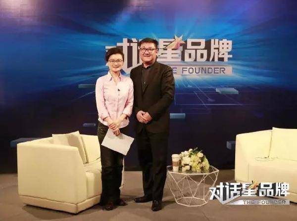 可爱多儿童摄影创始人
